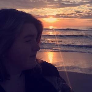 Meet your Posher, Victoria